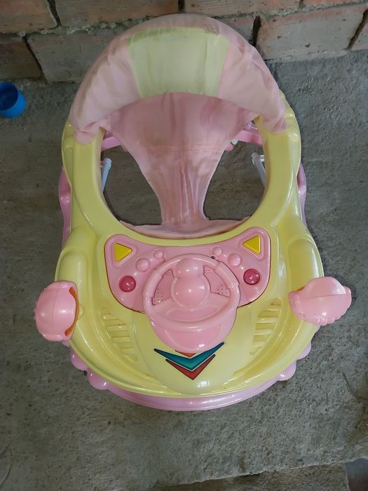 Проходилка за малки деца