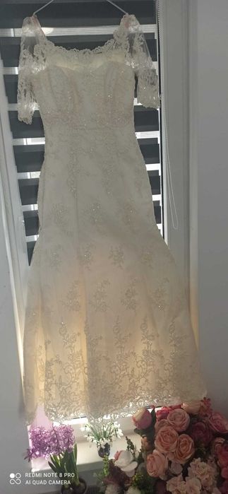 Rochie de mireasa / Voal / Accesorii
