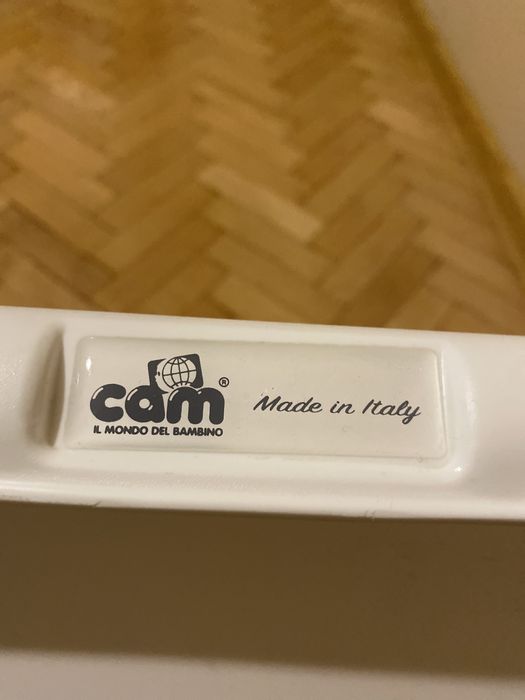 Анатомично бебешка вана CAM