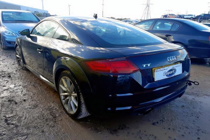 Dezmembrez Audi TT 8S [2014 - 2020] Roadster 2-usi 1.8 TFSI MT (180 h