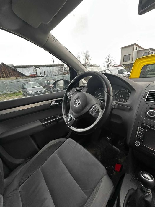 Piese disponibile, motor, cutie VW TOURAN 2011 1.4 BENZINA COD CAVC
