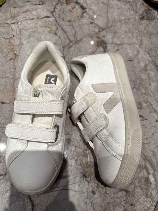 Модерни Кецове Veja 34