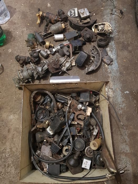 Vind dacia 1300, din 1976.