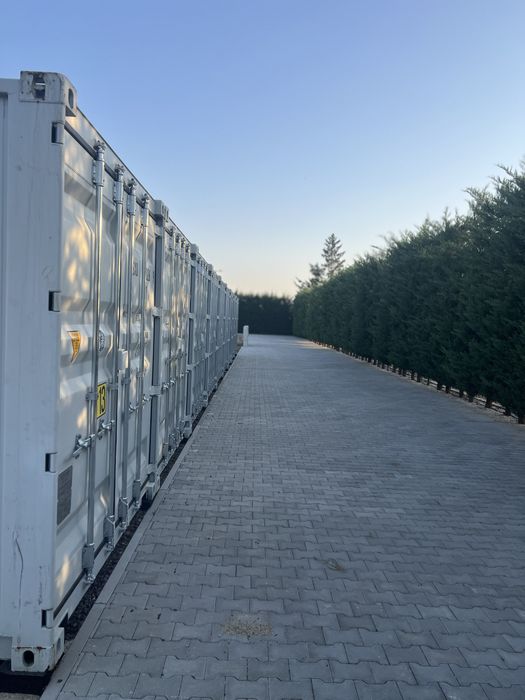 Containere de închiriat