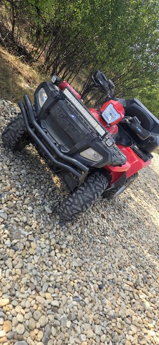 Vând ATV Polaris