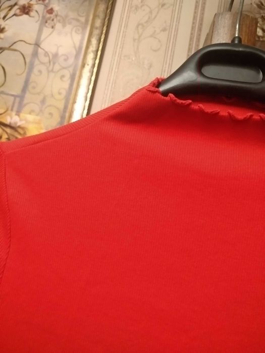 Платье трикотаж красное в рубчик h&m