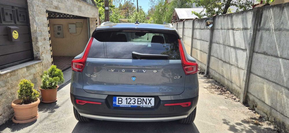 VOLVO XC40 2020 — imagine 17