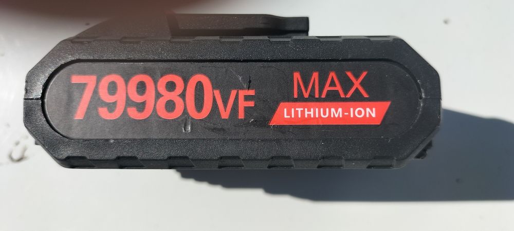 Продам шуруповёрт