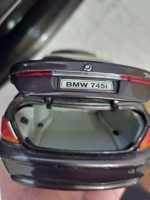 Macheta Bmw seria 7 E65
