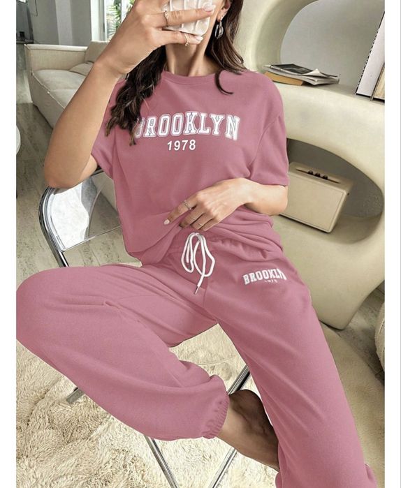 Продам женские вещи