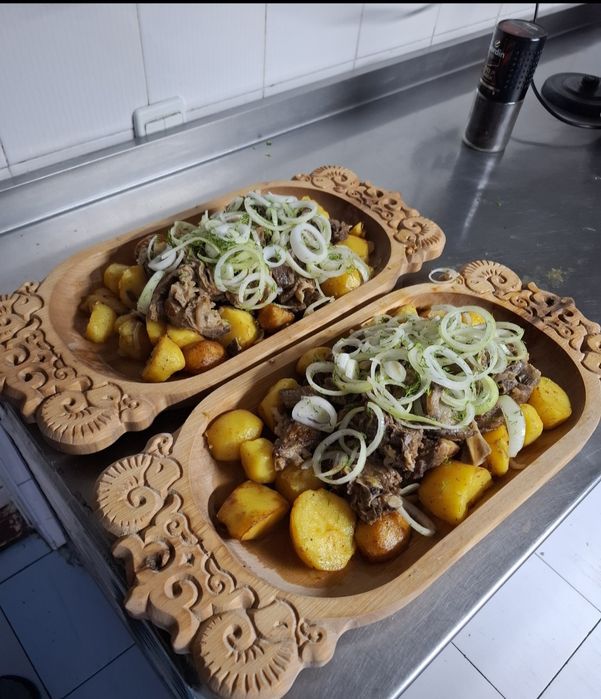 Суши,пицца,крылышки