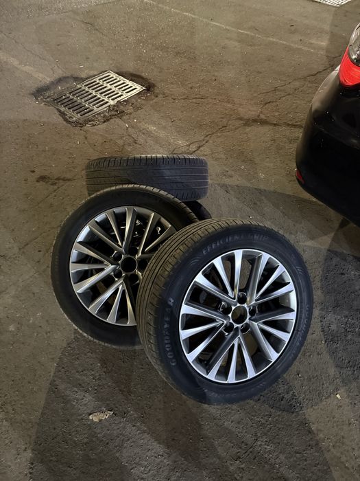 Диски 17 оригинал с резиной