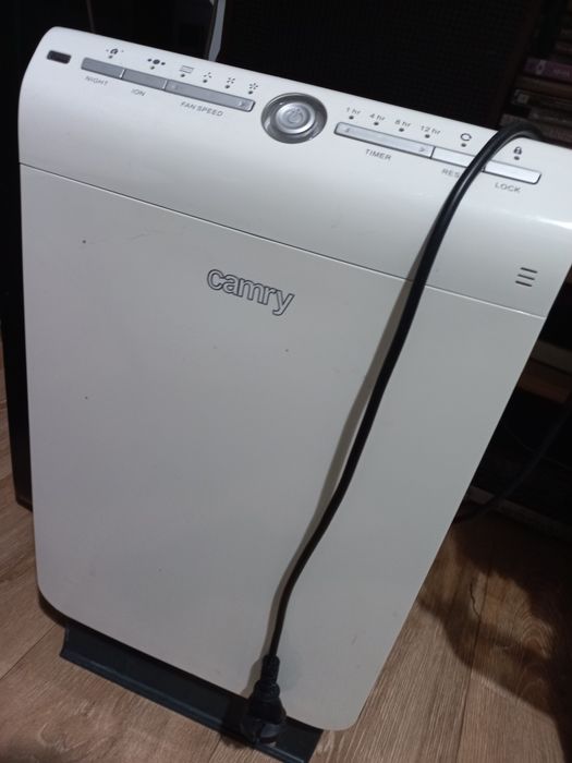 Purificator aer ionic Camry CR7960