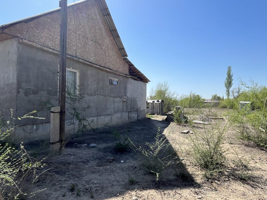 Уй сатылады 15соты