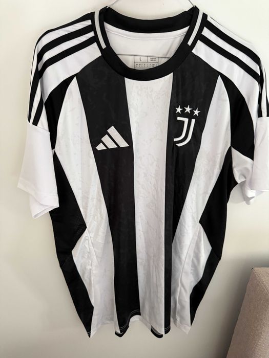 Tricou Juve sezonul nou cadou badge champions league