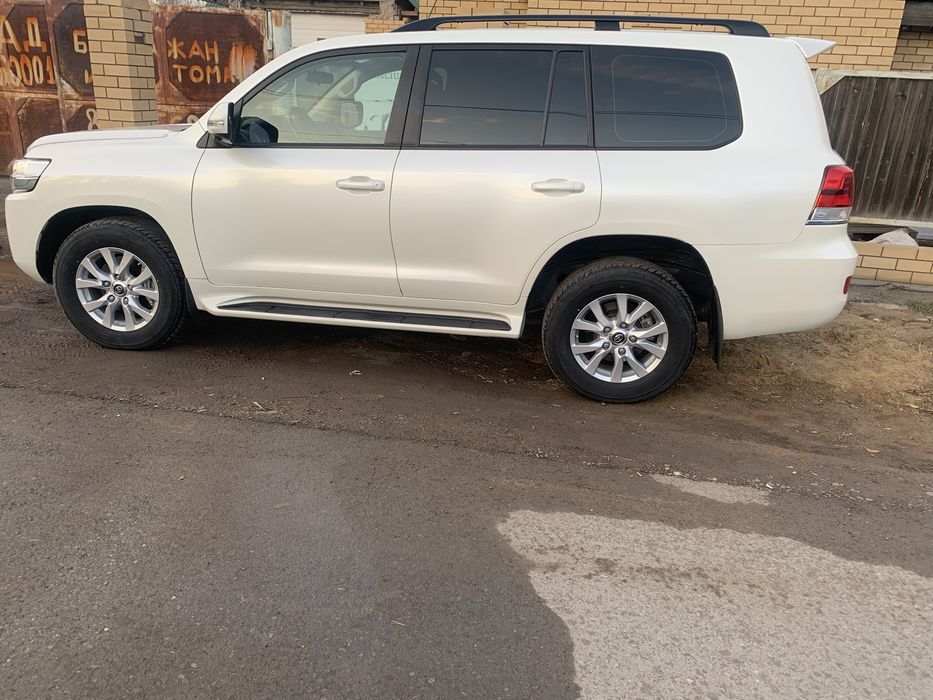 Лимузин,авто прокат,аренда