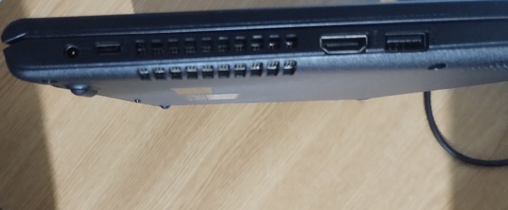 Laptop ASUS VivoBook 15. I5 gen 11, 512GB SSD, Windows 11 + GARANȚIE