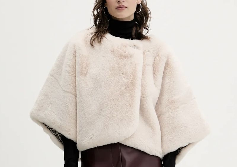 Луксозно марково палто Blumarine