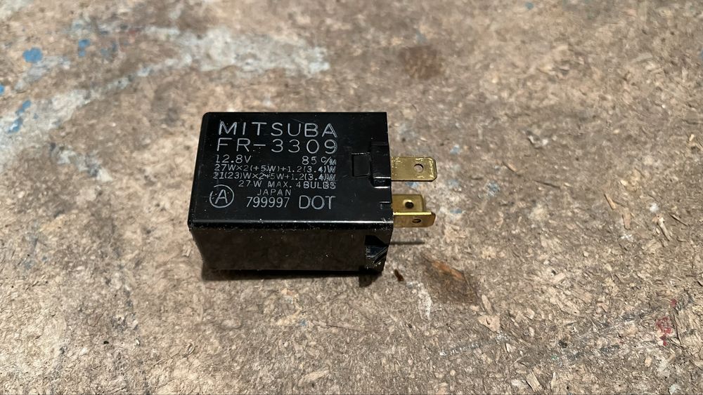 Реле поворотов Хонда