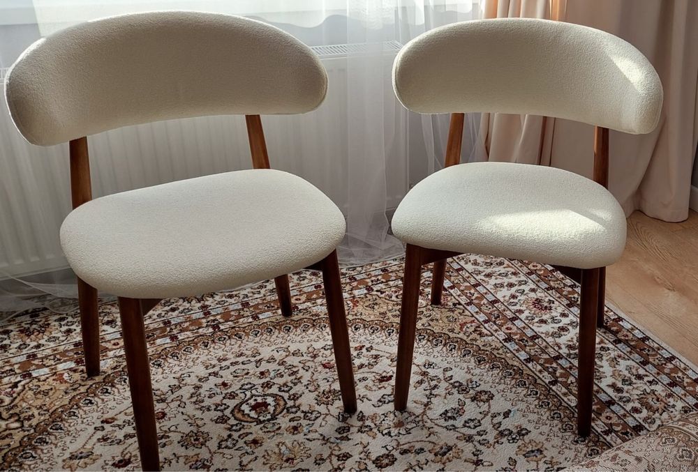 Стулья, состояние как новые