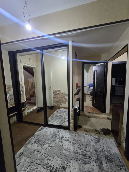 Продам квартиру  сергели 6 3 ком зади машина  базар  и  дехкан базар