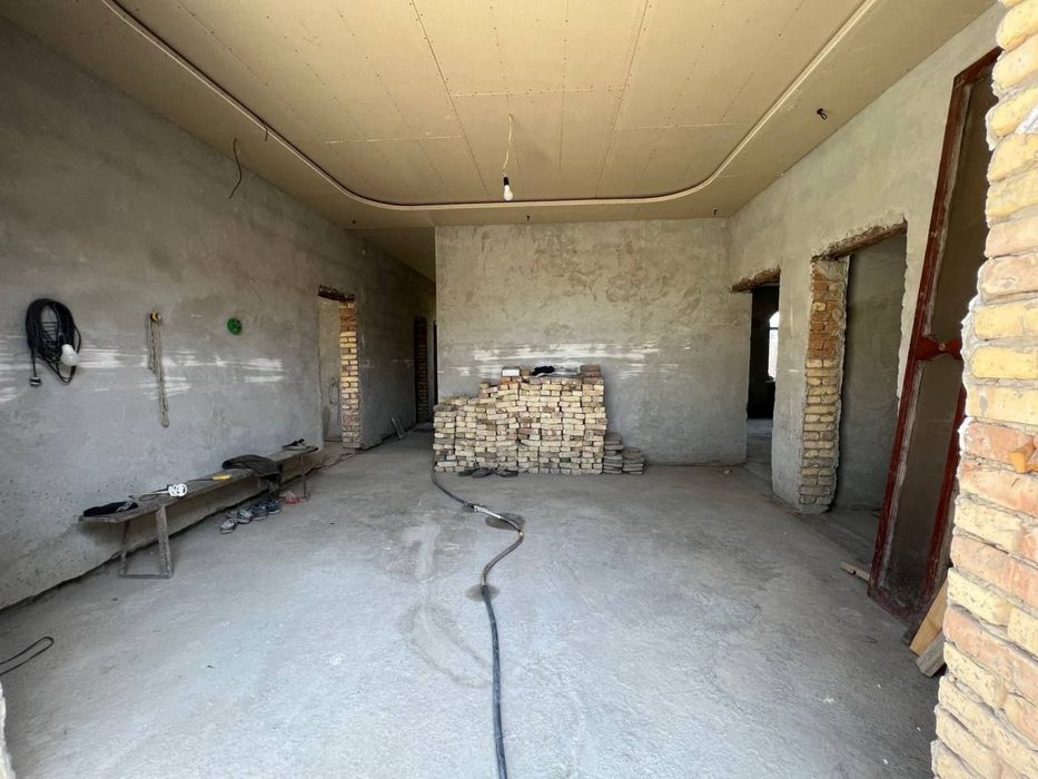 Ховли Сотилади 5 соток