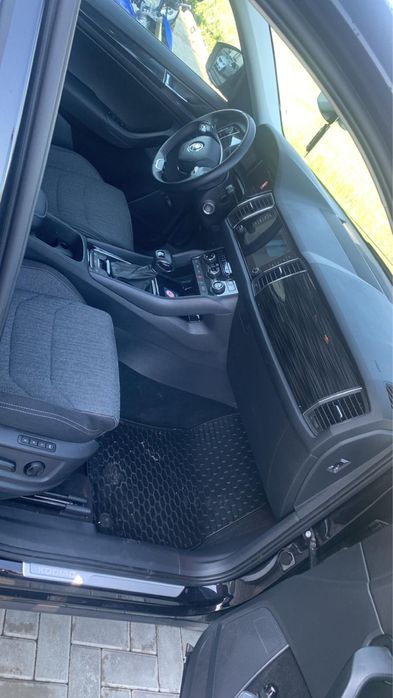 Vand firma cu activitate pozitiva, in conditii foarte bune