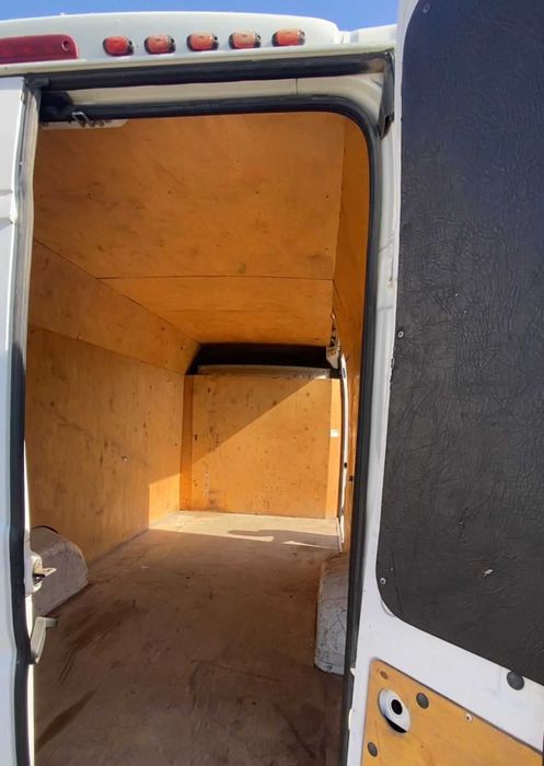 Продам Микроавтобус Peugeot Boxer