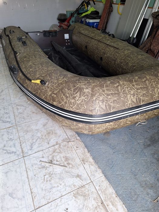 Продаётся лодка пвх б/у