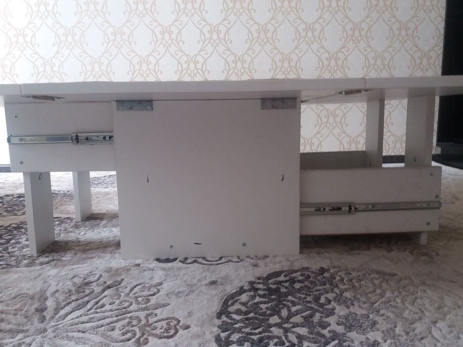 Продам стол (жер устел) книжка