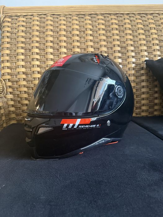 Каска много запазена