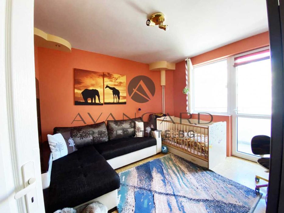 Продава се Тристаен апартамент в Пловдив, Кършияка - 110 кв.м за 1819 €/кв.м - Снимка #6