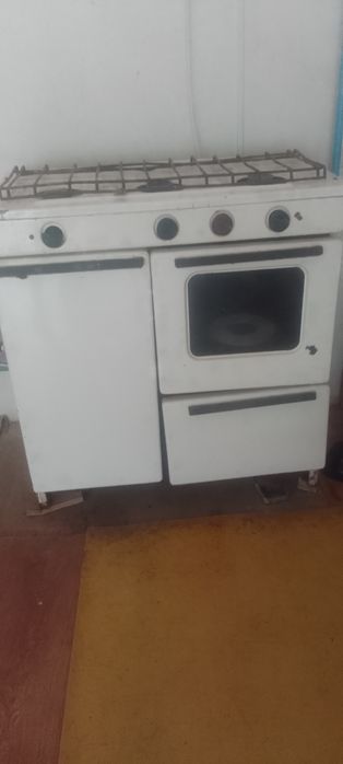 Продам газплита в исправном состоянии.