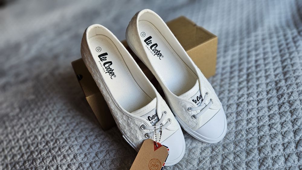 Нови обувки Lee Cooper 41 размер