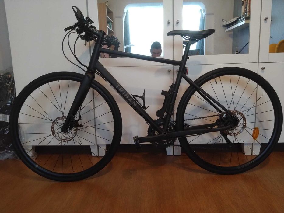 Bicicleta TRIBAN RC500 Flat Bar - marimea M - Culoare Gri Carbon - Furca Carbon - Cadru aluminiu