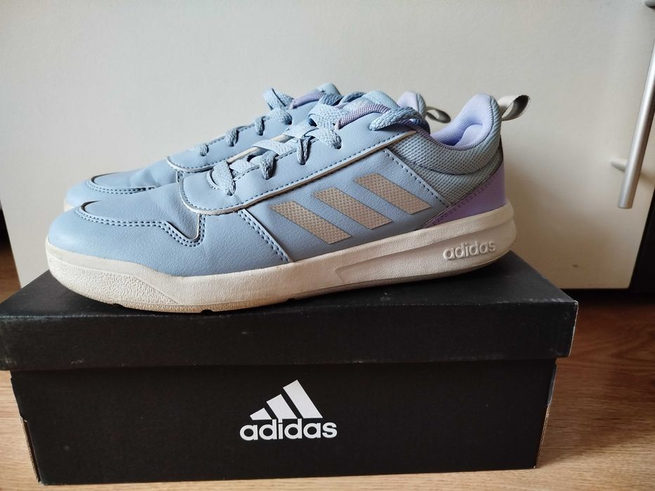 ADIDAS TENSAUR K 38 номер дамски маратонки
