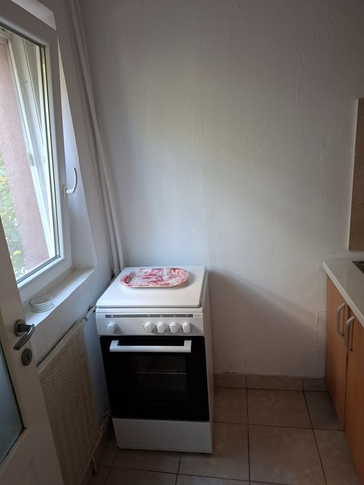Proprietar închiriez garsoniera!
