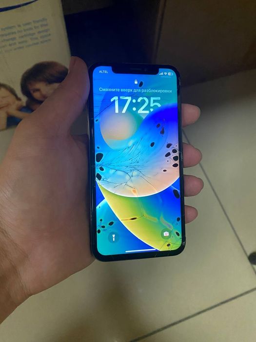 Apple iPhone X White