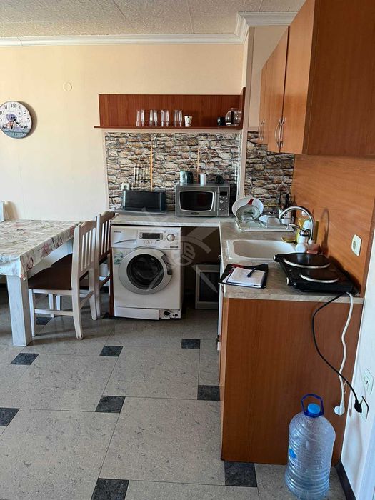 Продава се Двустаен апартамент в к.к. Слънчев бряг - 75 кв.м за 1227 €/кв.м - Снимка #3