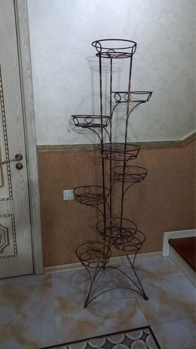 Подставка для цветов