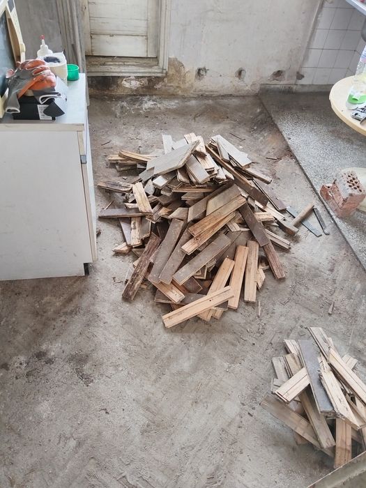 продавам чувалчета стар Паркет рибена кост