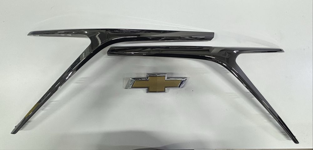 Chevrolet Monza запчасти