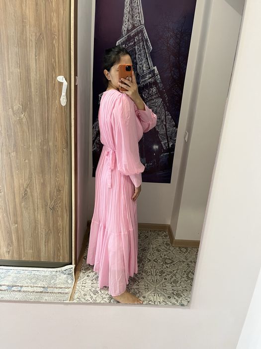 Продам платье новая