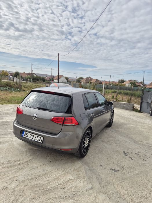 VOLKSWAGEN Golf 2014 — imagine 4