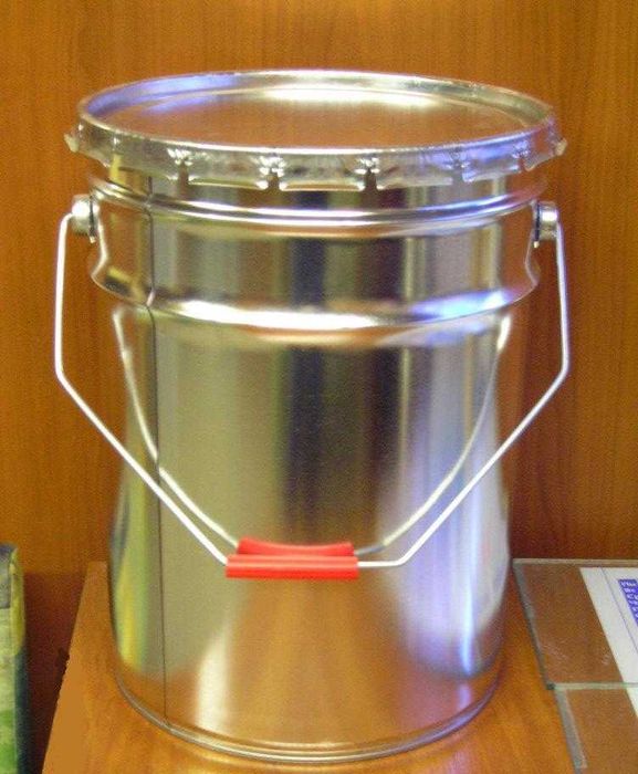 ведра для краски Корона 25 литров  и жестяные банки 3 кг для краски