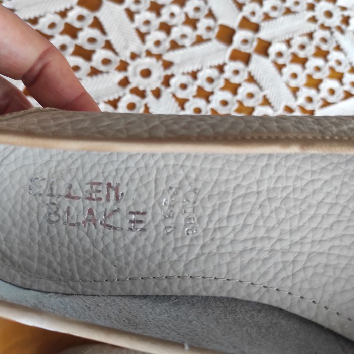 Vând balerini dama 37