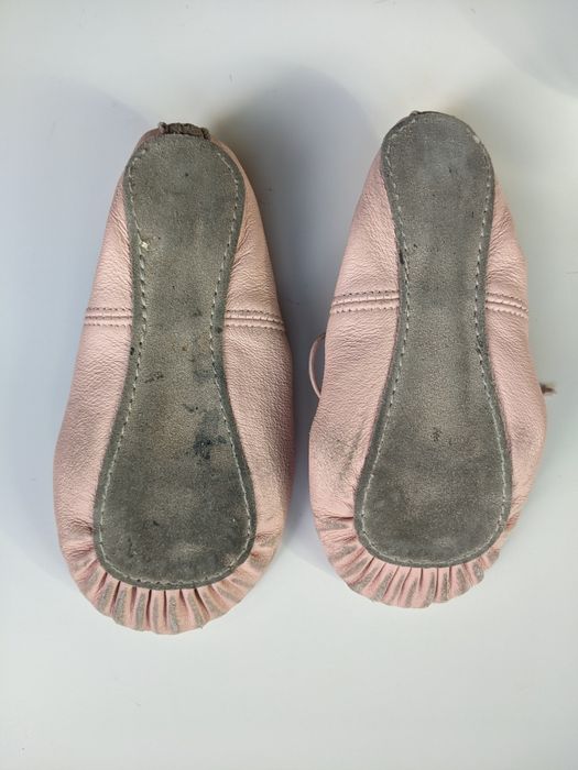 Пантофки за балет и танци, естест. кожа, N27-28,САЩ