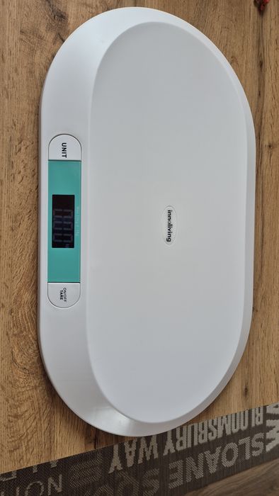 Бебешка везна до 20кг