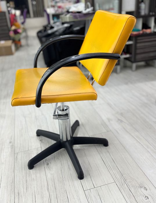 Фризьорски стол италиански, марка GERIOTTI