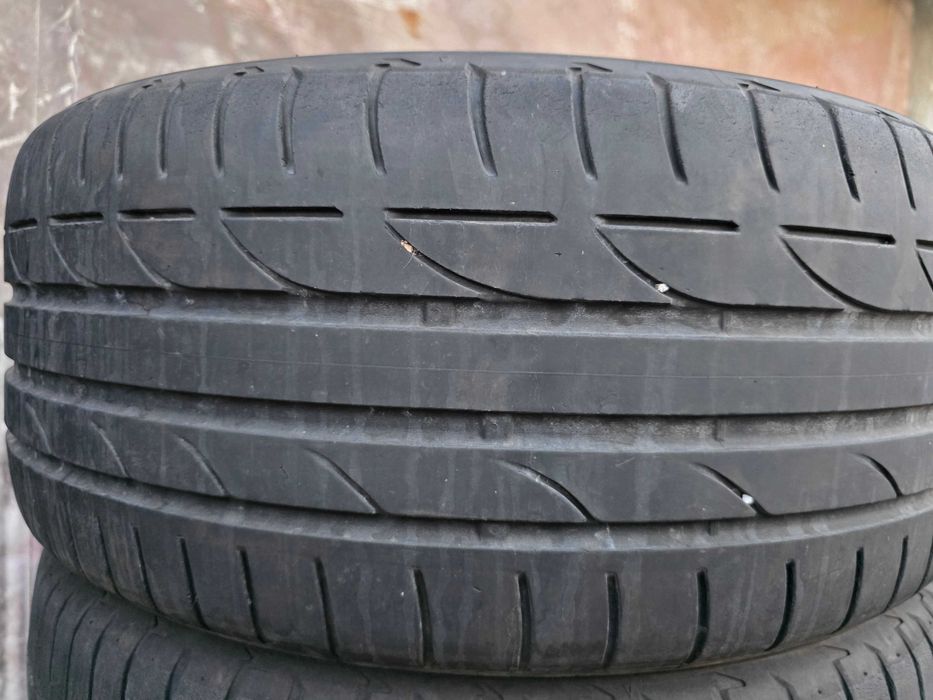 1бр Лятна гума 225 40 19 - Bridgestone